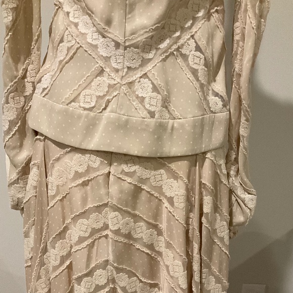 ZIMMERMANN UNBRIDLED CHEVRON PANEL TOP. COLOR: BEIGE, SIZE 1AU (6US). - Picture 10 of 16